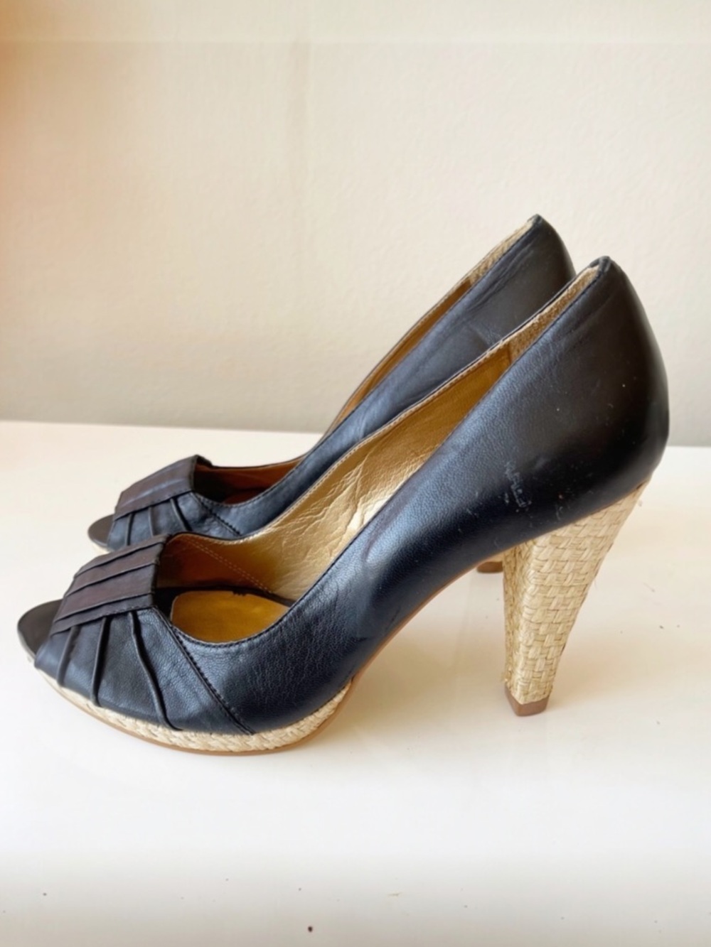 CHOCOLAT BLU Peep Toe Pumps Leather Black Size 6.5